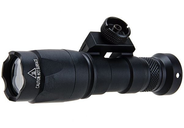 SOTAC M300C Taktik Fener – Scout Tip LED Silah Feneri Picatinny Ray Uyumlu